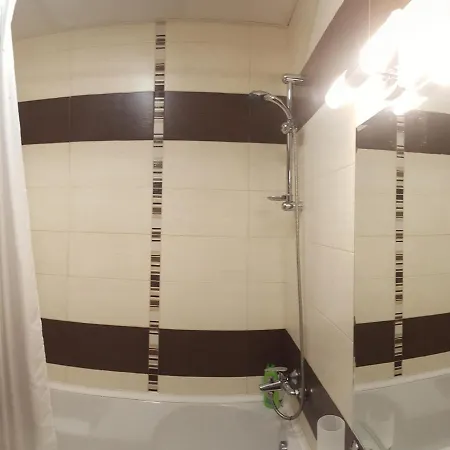Apart Golden Line, Private Property Rm 214 Apartment
