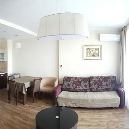 Апартамент Golden Line, Private Rm 214 *
