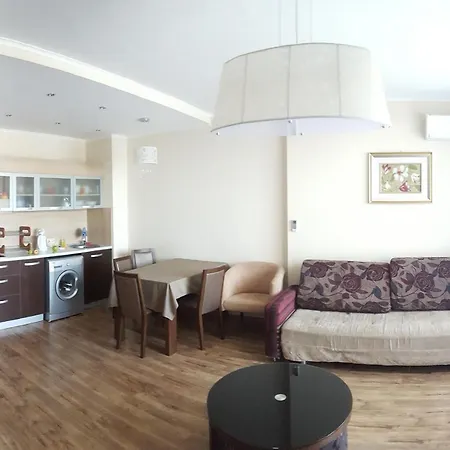 Apart Golden Line, Private Property Rm 214